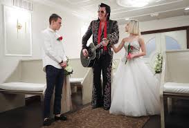 Do I need a marriage license for an Elvis wedding Vegas?